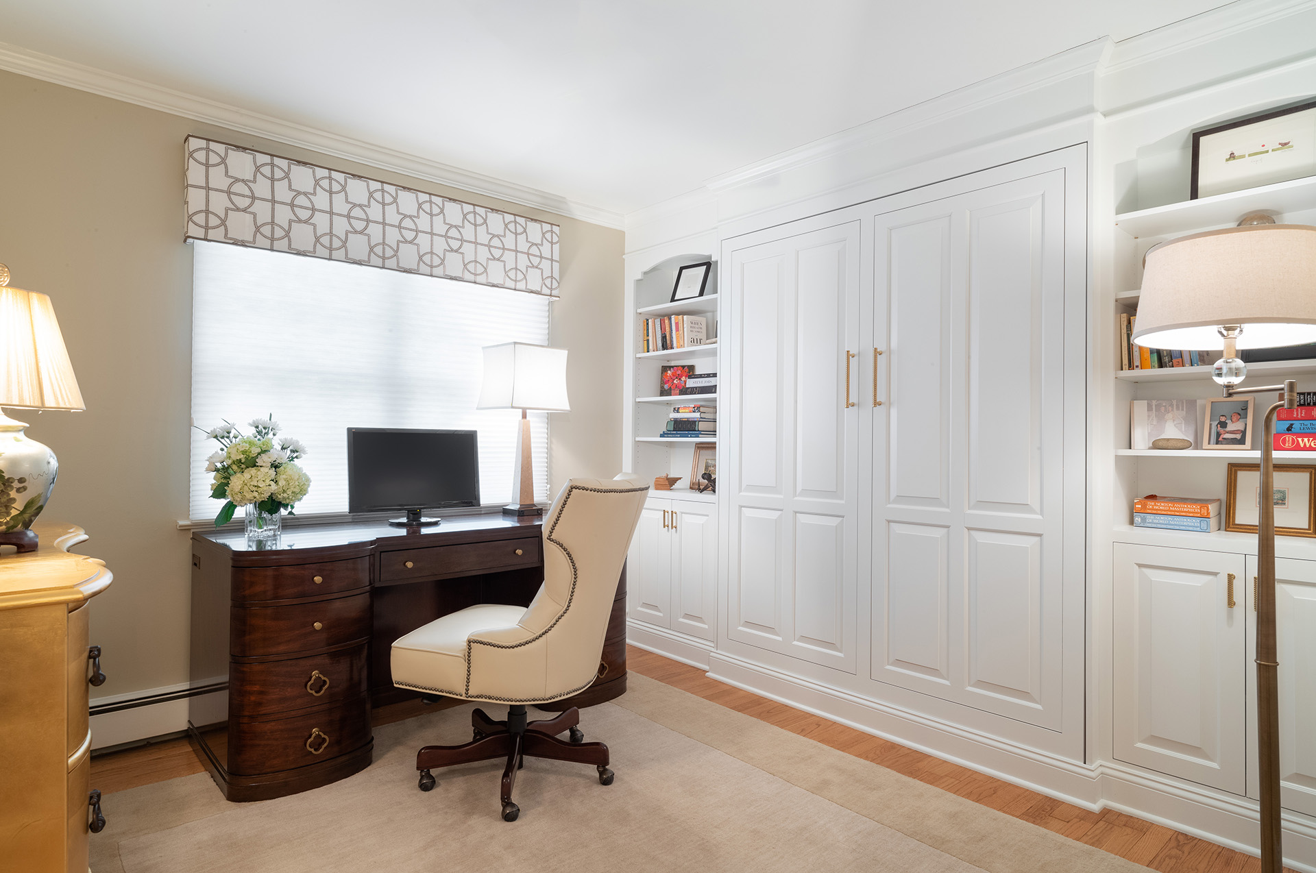 DESIGNING THE PERFECT HOME OFFICE – Top 5 Things to Consider When Setting Up Your Workspace